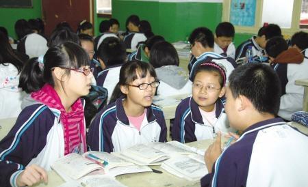高中要学多少文言文字和数学(高中生该不该背诵《琵琶行》？解析72篇文言文必备！)