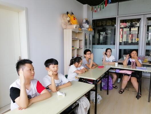 高斯学习方法有哪些(高斯学霸秘籍揭晓！轻松掌握高效学习方法，成为学科巨擘)