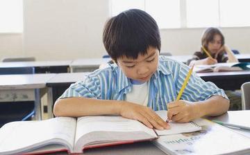 学生如何自主的学习(促进学生自主学习的策略)