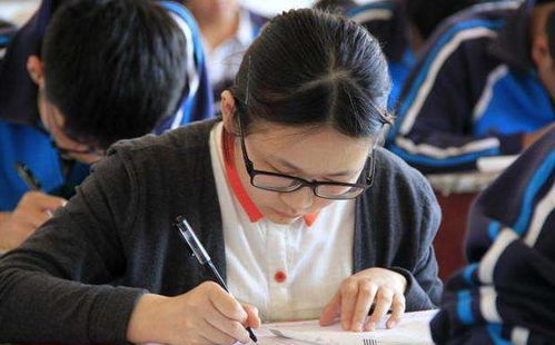 该如何提升文笔(提高文笔的建议)