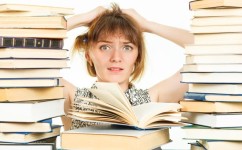 高中英语为什么没有提升(高中英语陷入困境？终极解决方案曝光，学会这些技巧轻松高考！)