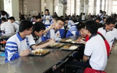 高考学生餐有哪些选择(高考学生餐全揭秘，美味选择不可错过！)