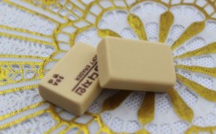 初中美术用品要有什么作品(初中美术必备作品)