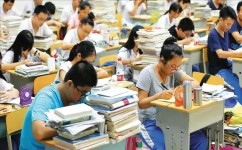 为什么高中都有晚自修课程(高中晚自修的设立原因)