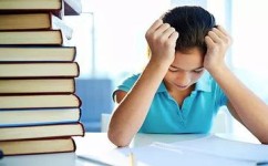 英语怎么掌握写作金句(提高英语写作的策略)